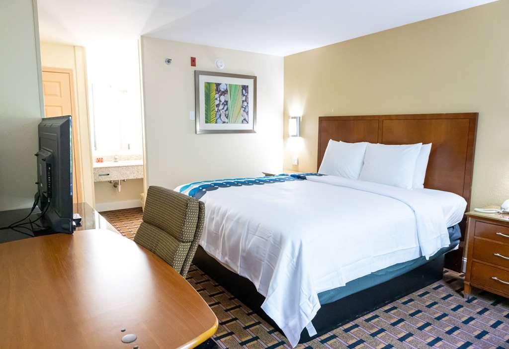 Baymont By Wyndham College Park Atlanta Airport South Hotel Quarto foto