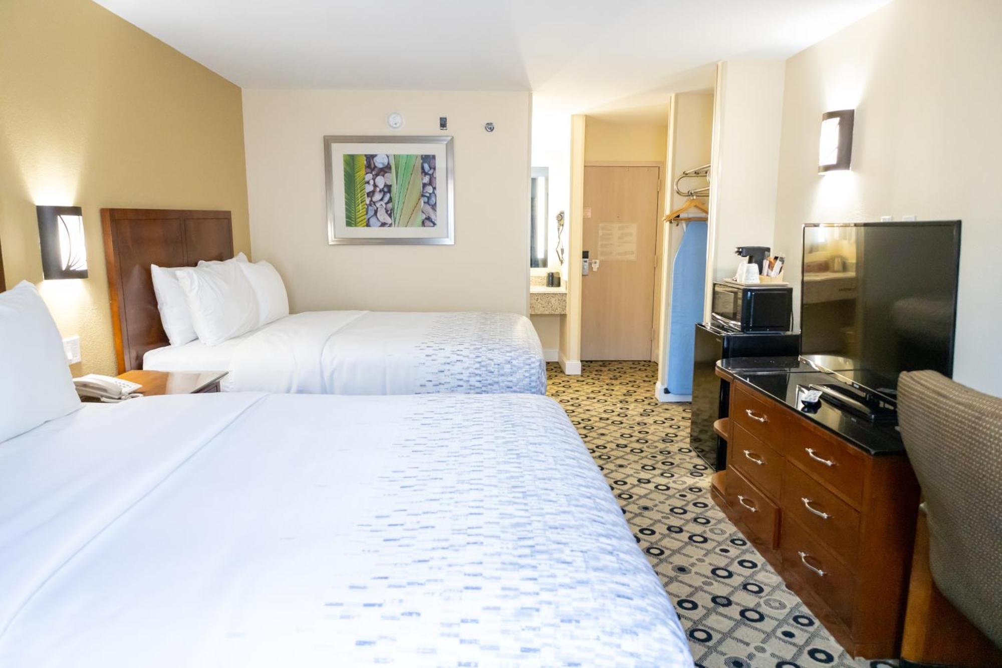 Baymont By Wyndham College Park Atlanta Airport South Hotel Exterior foto